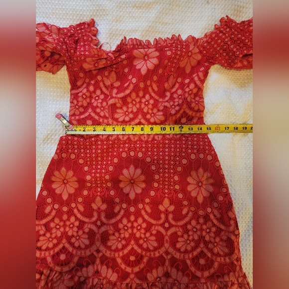 Parker Off The Shoulder Lace Dress Size 4 - Picture 12 of 14
